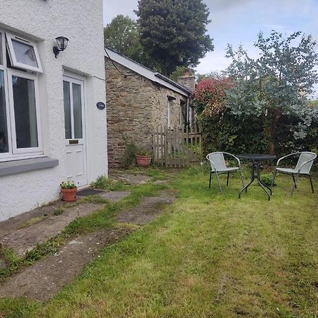 Garden Room Cardigan Exterior foto